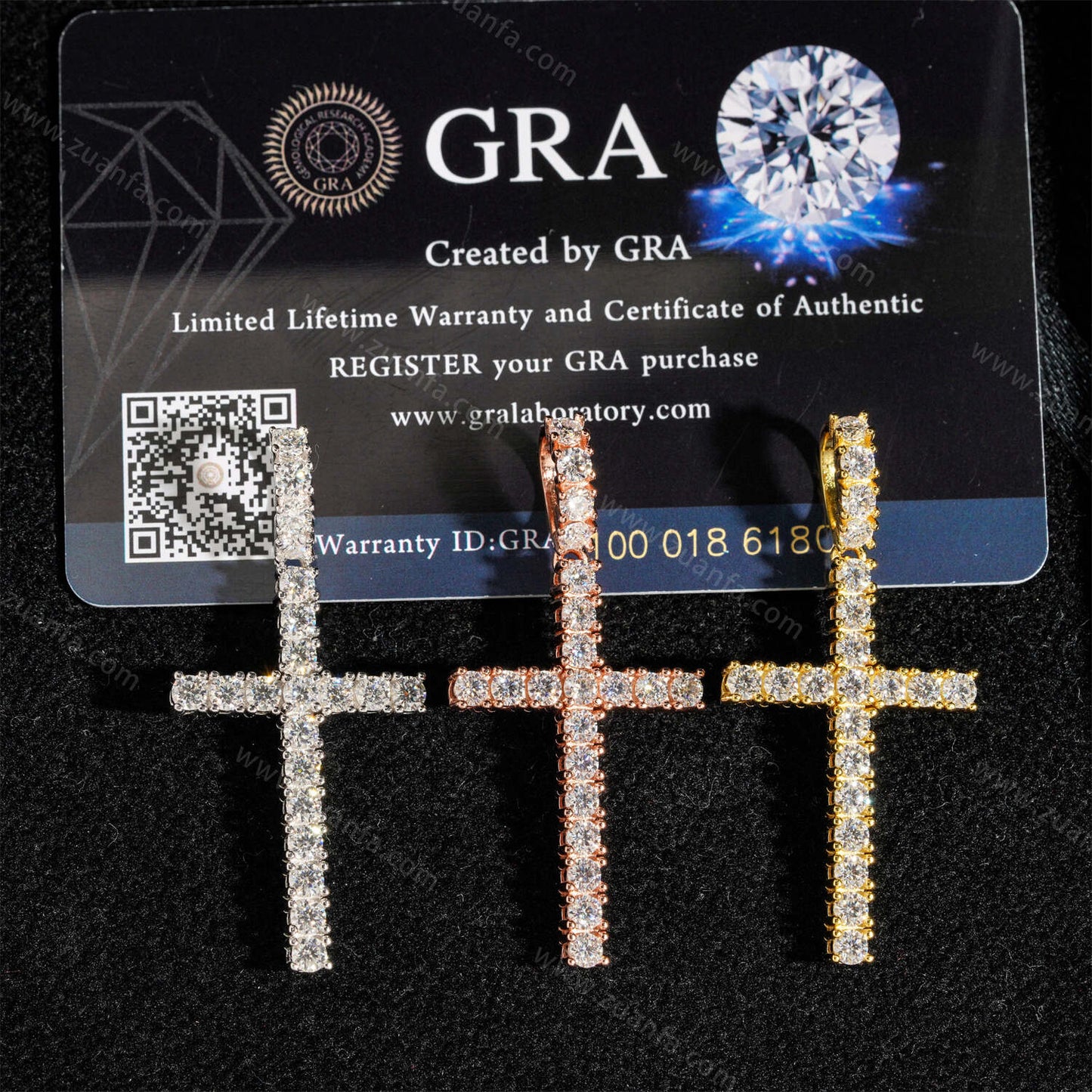 Hip Hop 3.0MM Moissanite Cross Pendant 18k Gold