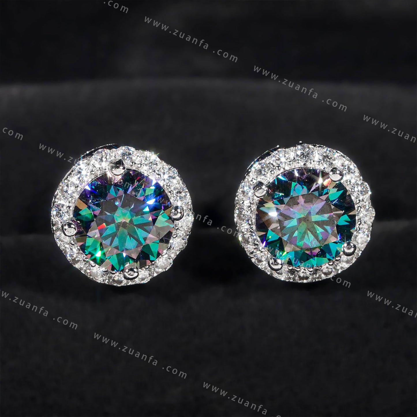 Various Color Moissanite Stud Earring 18K Gold