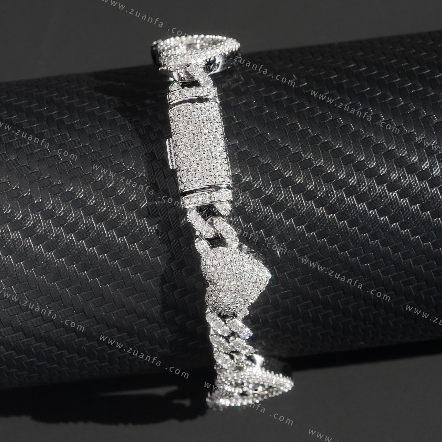 Popular Thin 8mm Baguette Heart 925 Silver Moissanite Diamond Cuban Bracelet