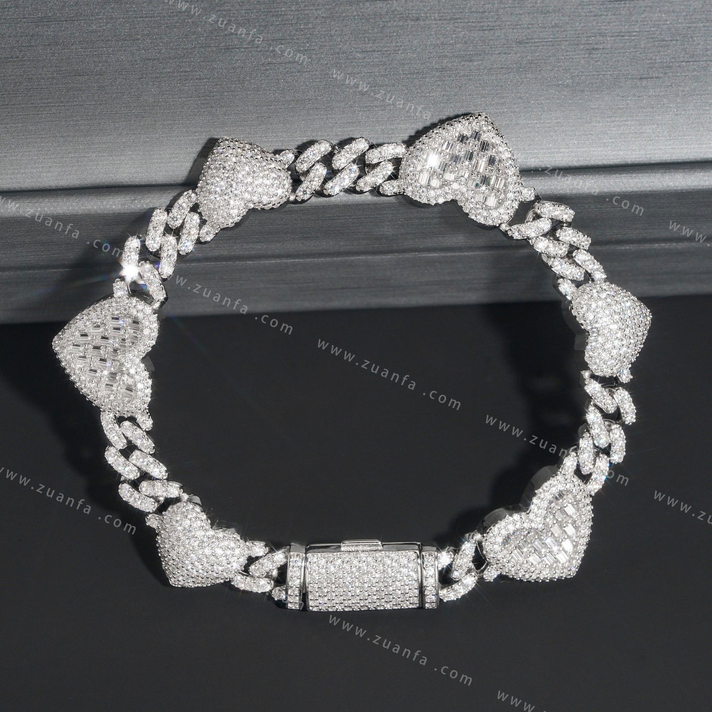 Popular Thin 8mm Baguette Heart 925 Silver Moissanite Diamond Cuban Bracelet