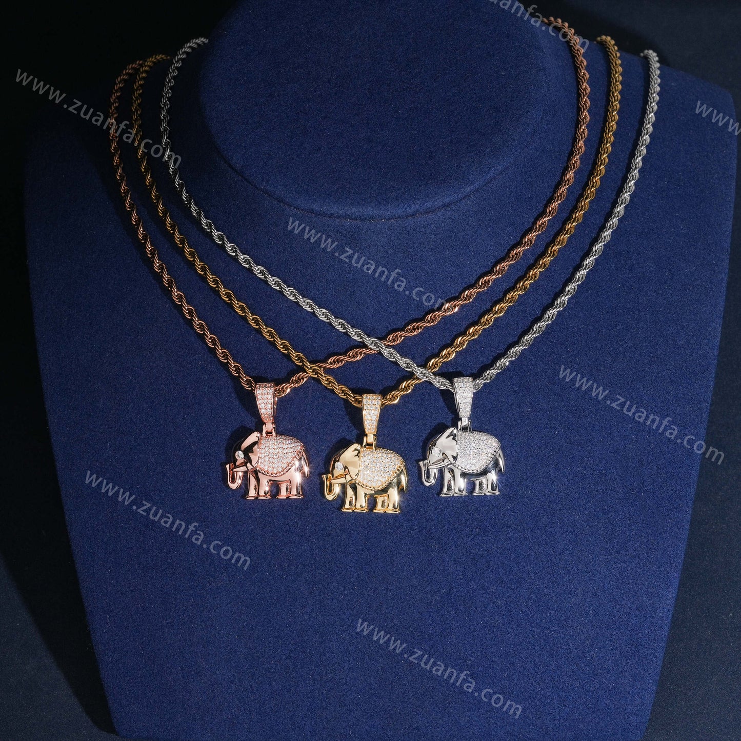 ZUANFA  Elephant Moissanite Diamond Pendant