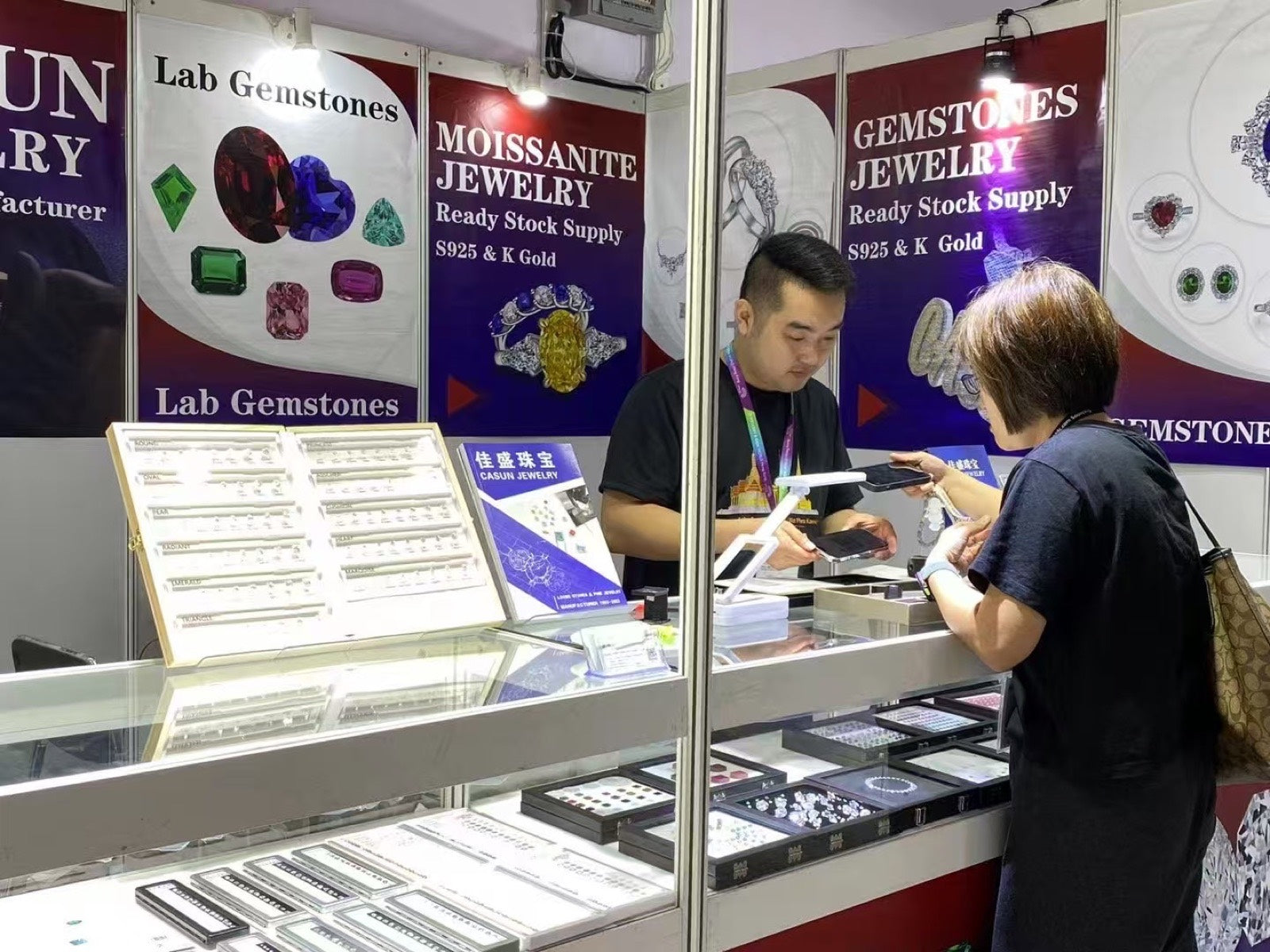 Zuanfa jewelry consultation