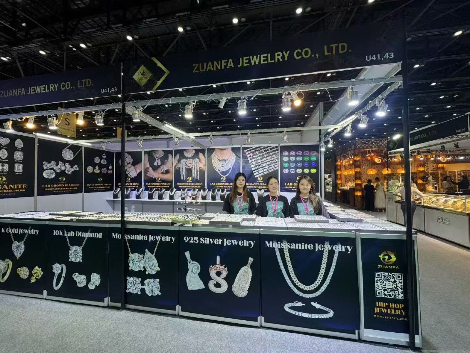 Zuanfa jewelry product display